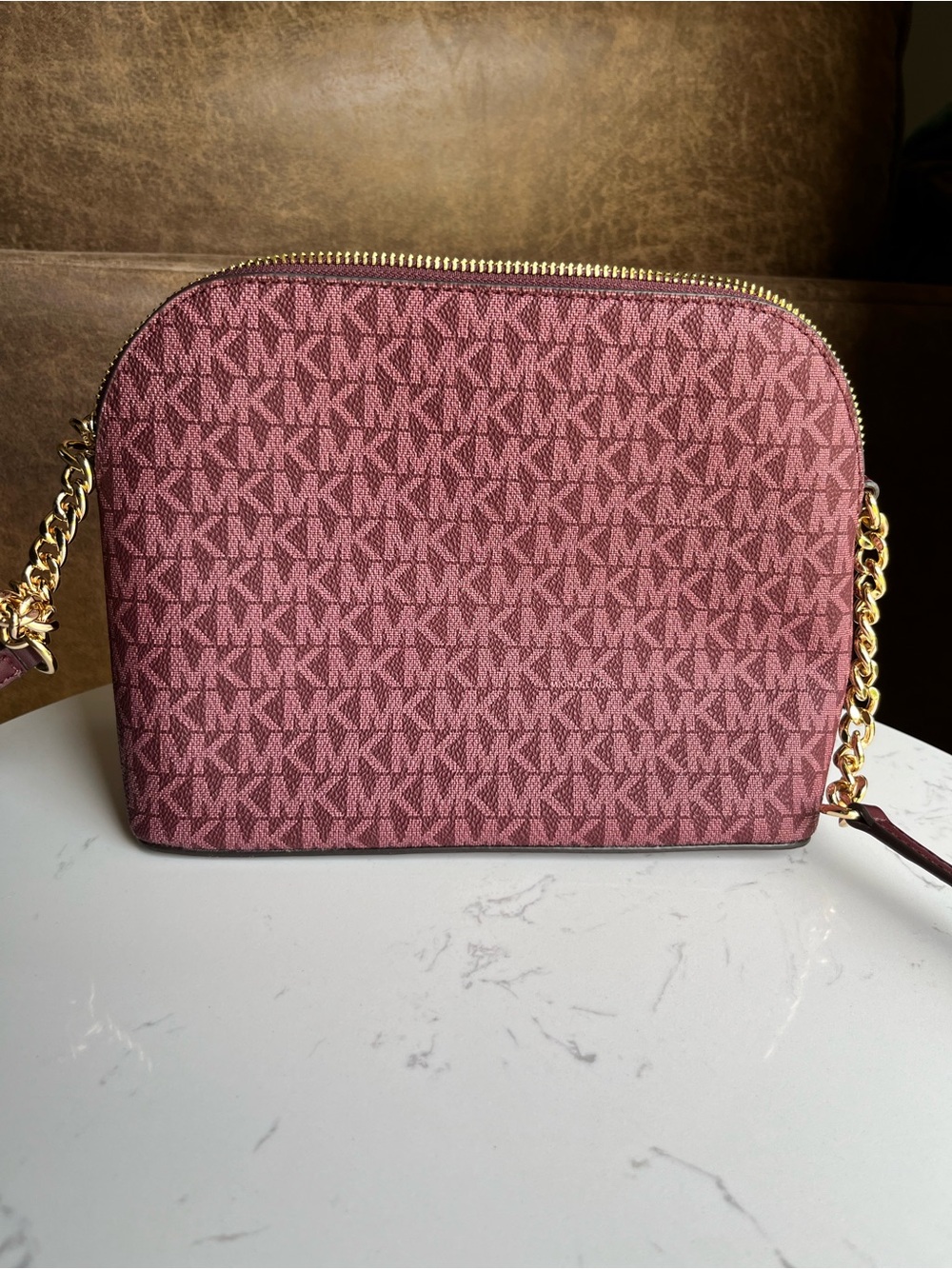 MICHAEL KORS NWOT Mulberry Jet Set Dome Crossbody Bag - Picture 2 of 9